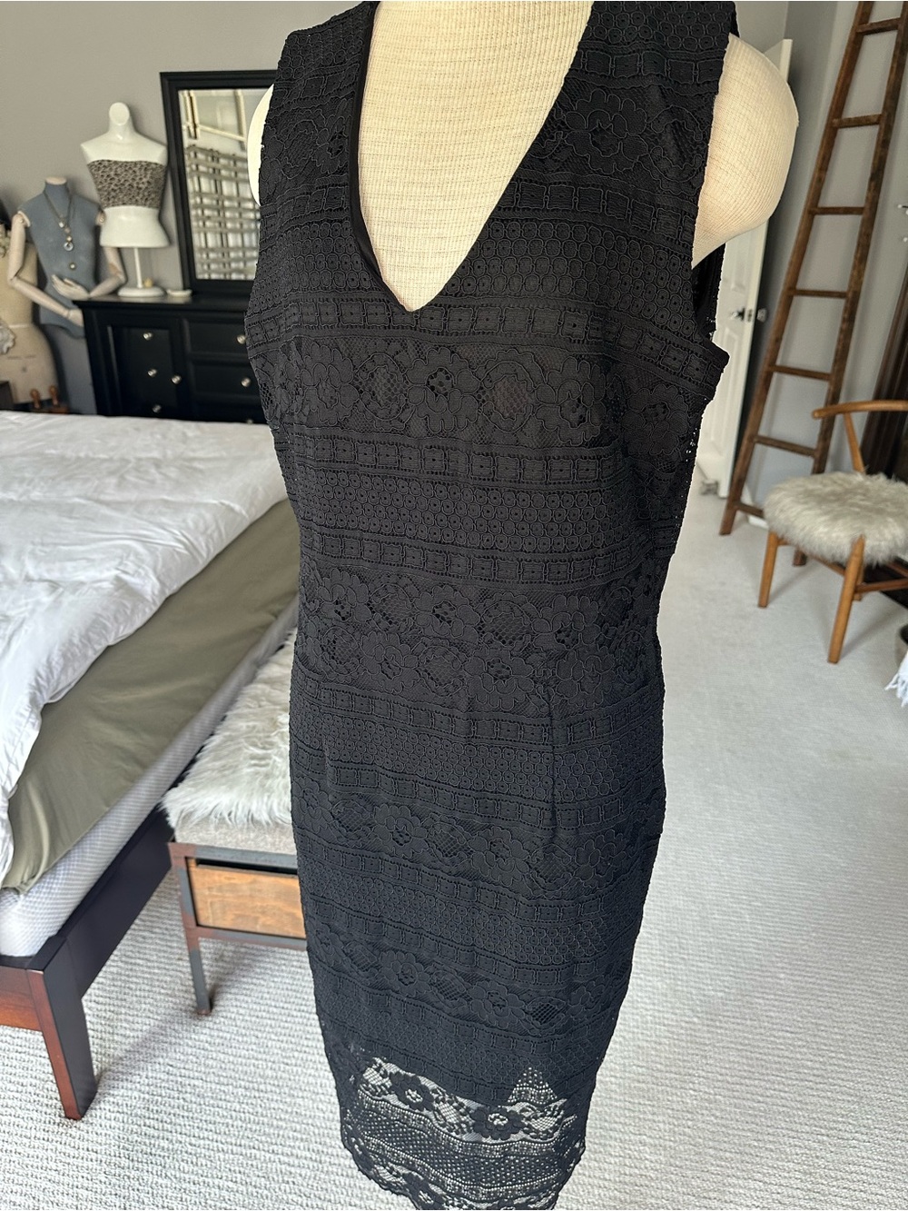 H&M Black Lace Midi Dress with V-Neck, size large - Picture 3 of 15